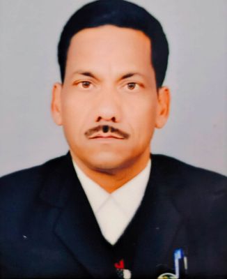 Mehfooz Khan
Father Name- Shri Haji Mesher
Address- Station Road Kunderki Moradabad.
Reg.No- 04351/00
Cop.No- ,016263
D.J Code- M-62
Mob.No- 9411610001
